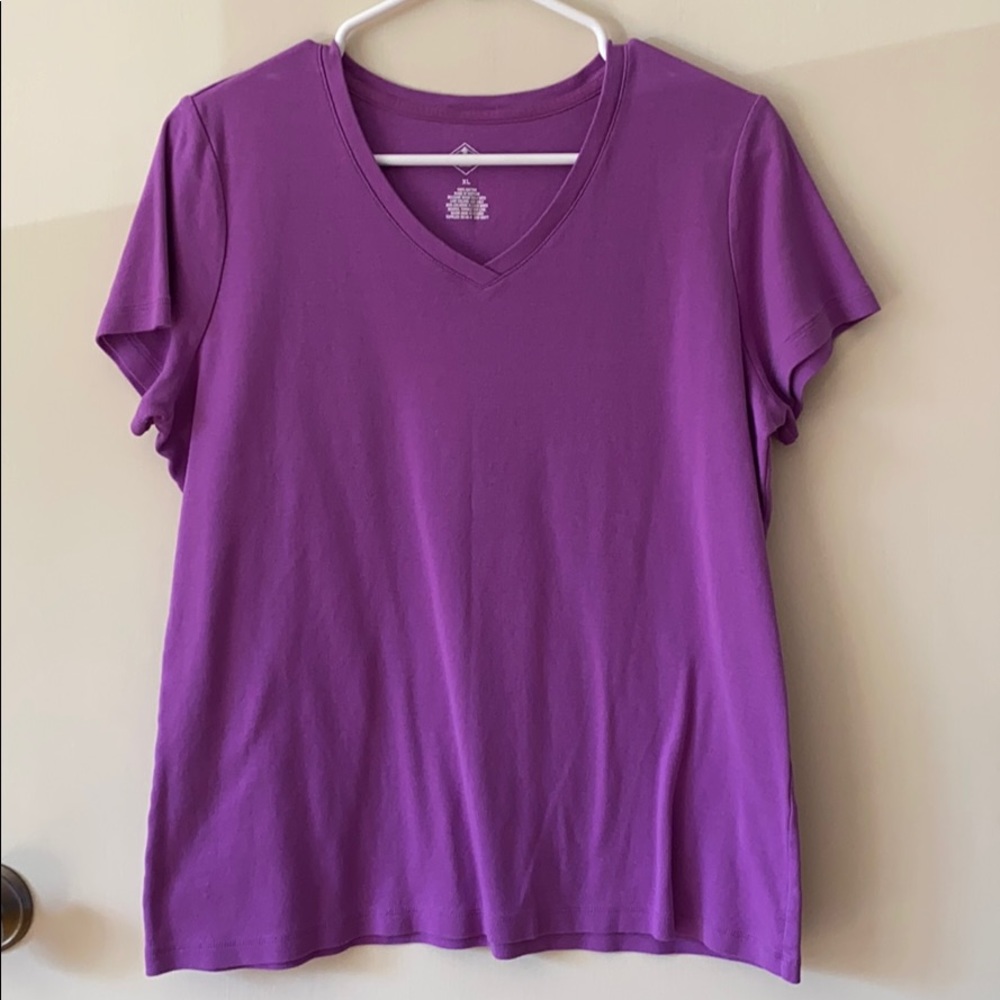 Short sleeve tee